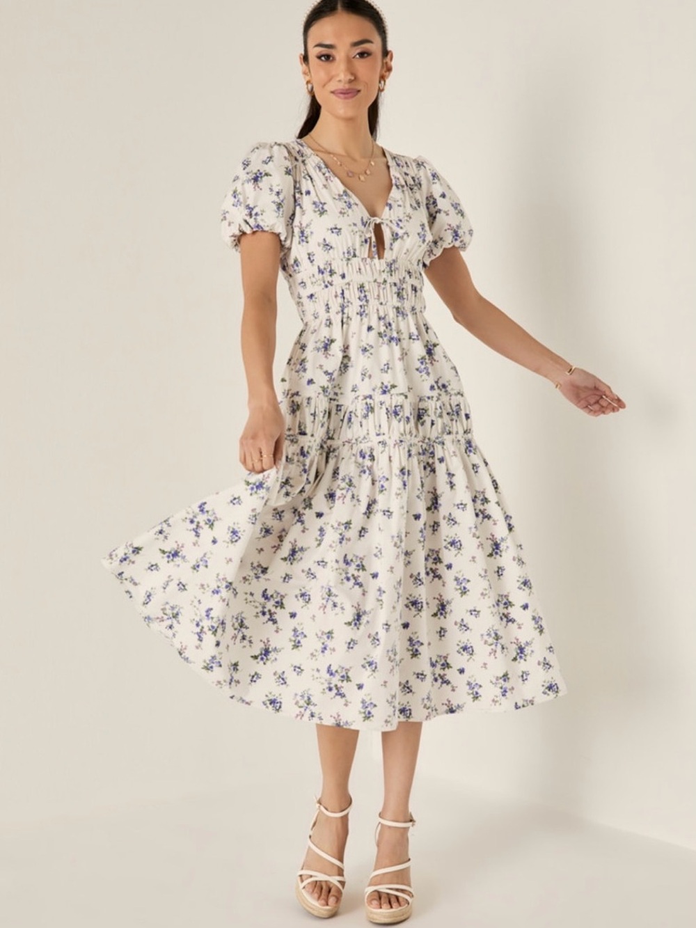 Francesca’s 
White Kim smocked floral midi dress